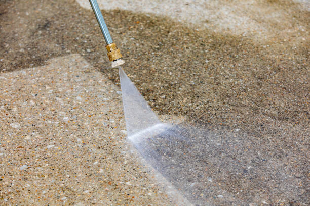 Best Patio and Deck Pressure Washing  in Milton, FL